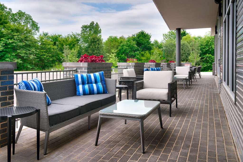 Hyatt Place Fayetteville Springdale - photo 9