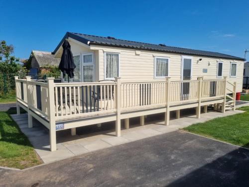 8 Berth Deluxe Pg8 Golden Palm Chapel St Leonards in Chapel Saint Leonards, United Kingdom