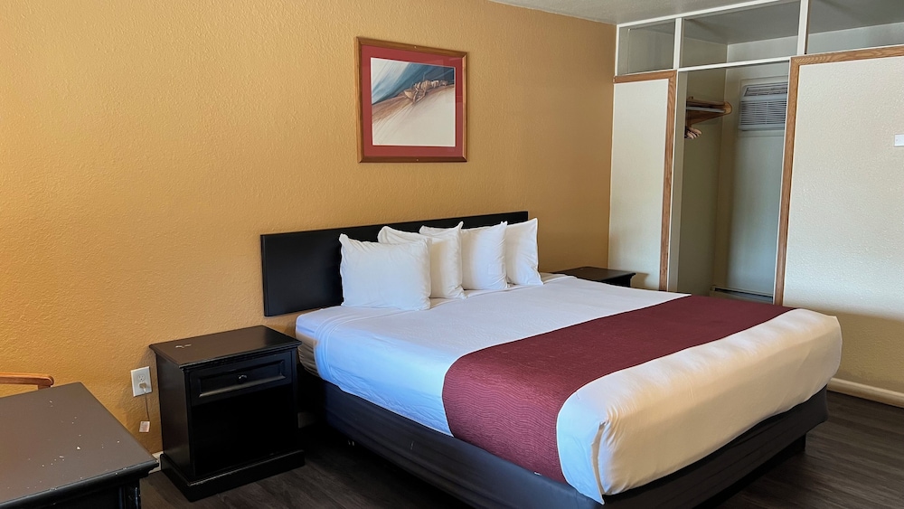 Black Canyon Motel - photo 10