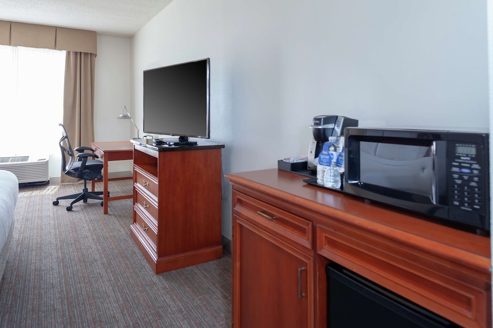 Hilton Garden Inn Charlotte North - photo 10