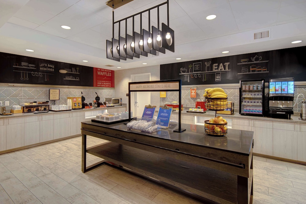 Hampton Inn by Hilton Queen Creek - photo 29