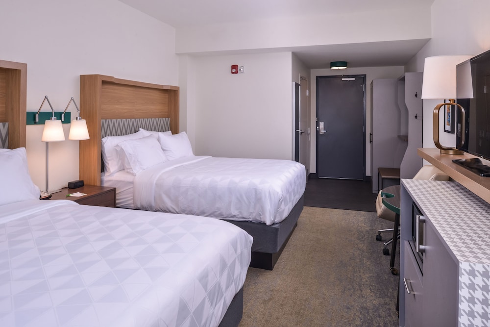 Holiday Inn Detroit Northwest Livonia by IHG - photo 9