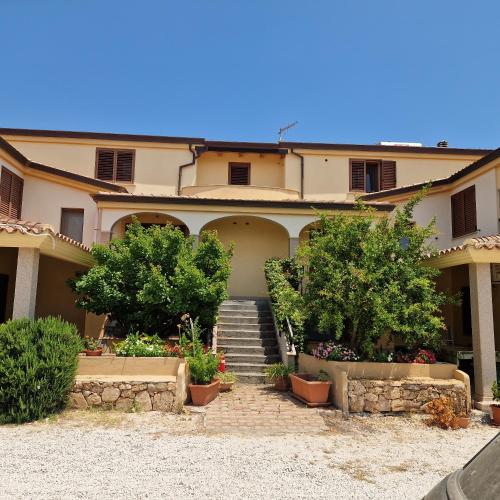 Appartamenti Caletta sul mare in La Caletta, Italy