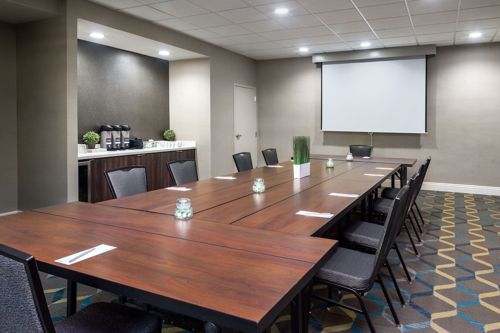 Residence Inn by Marriott Las Vegas Hughes Center - photo 35