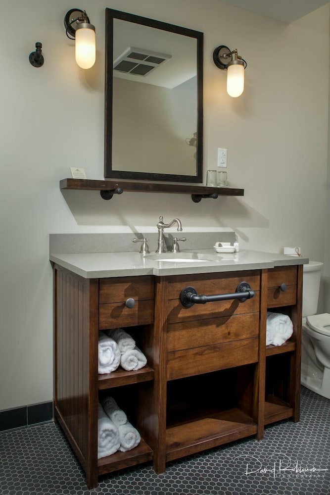 Western Front Hotel - photo 22