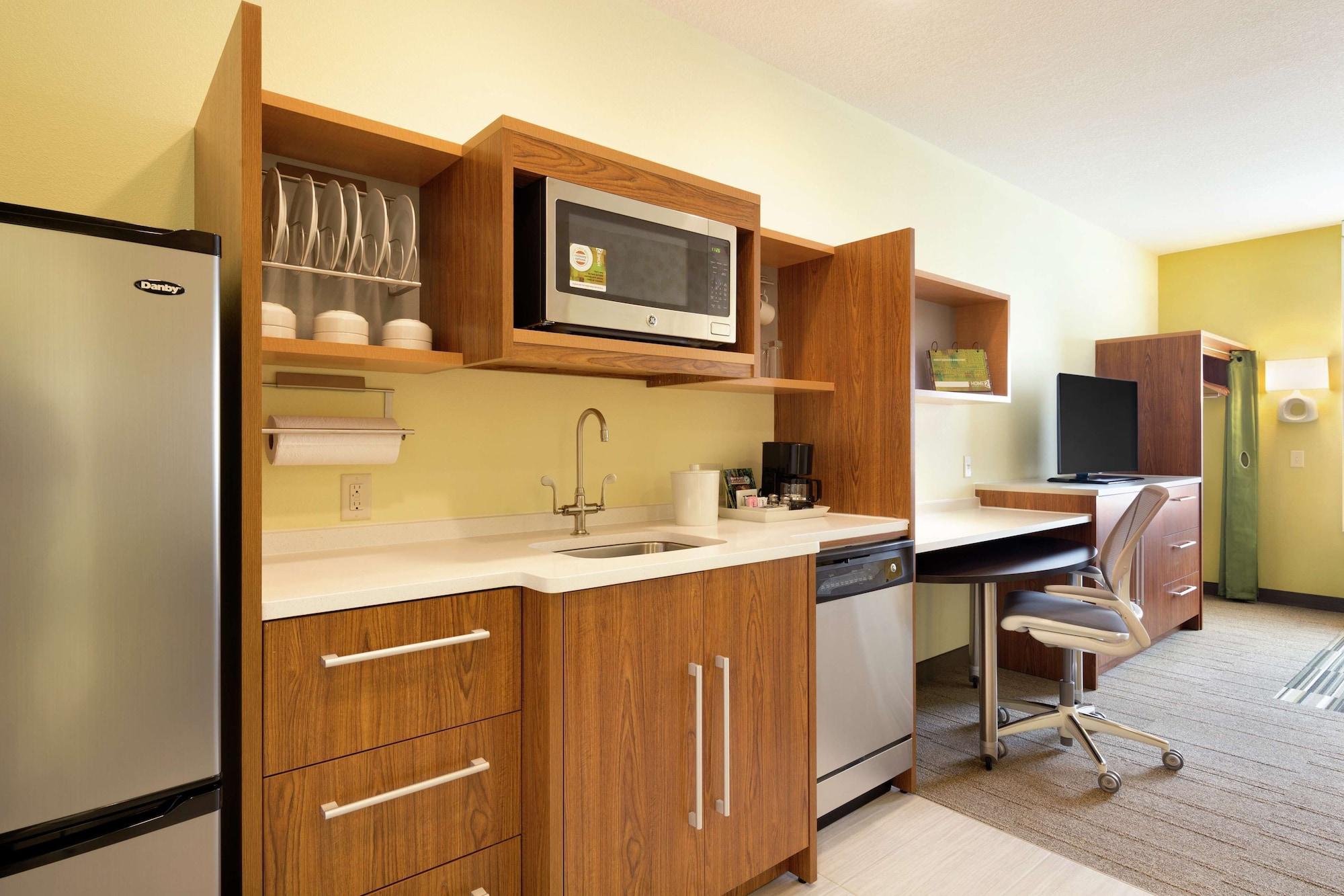 Home2 Suites by Hilton Minneapolis Bloomington - photo 8