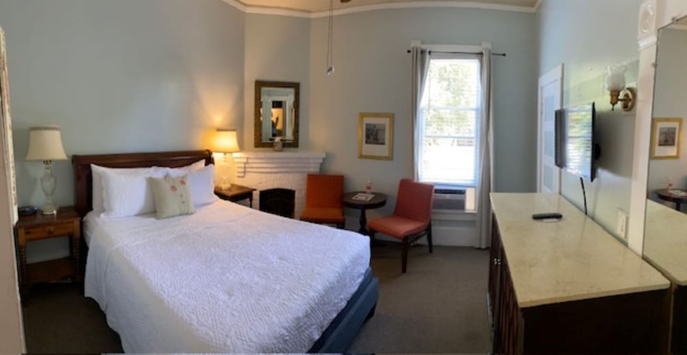 Cherokee Lodge - photo 11