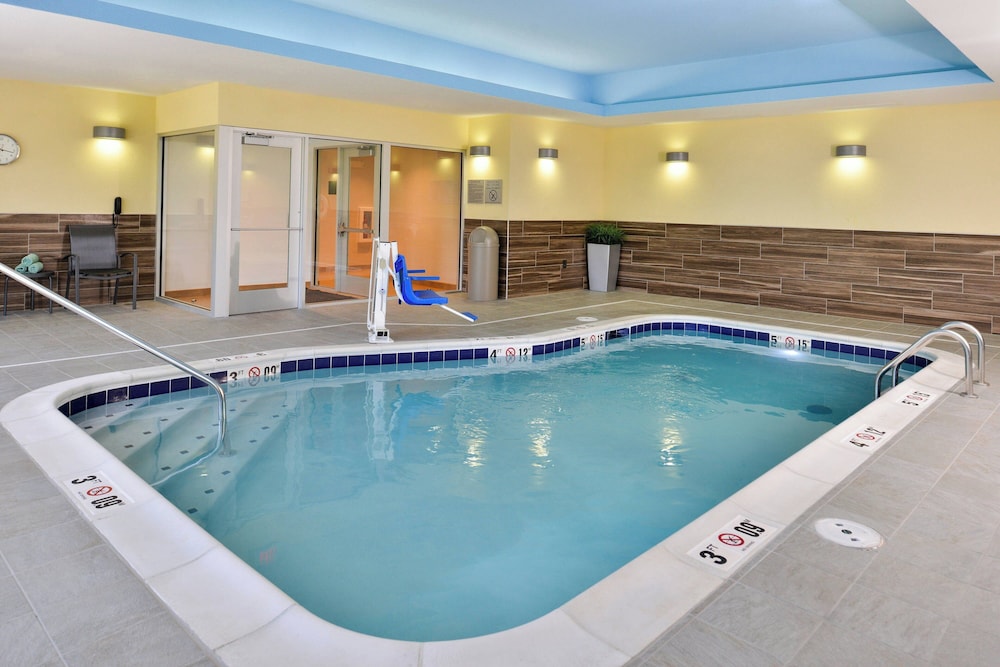 Fairfield Inn & Suites by Marriott St. Joseph - photo 22