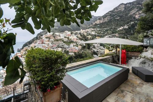 La Casa di Luna Amazing View for Up To 5 People — 4-Star Luxury Hotel in Positano, Italy