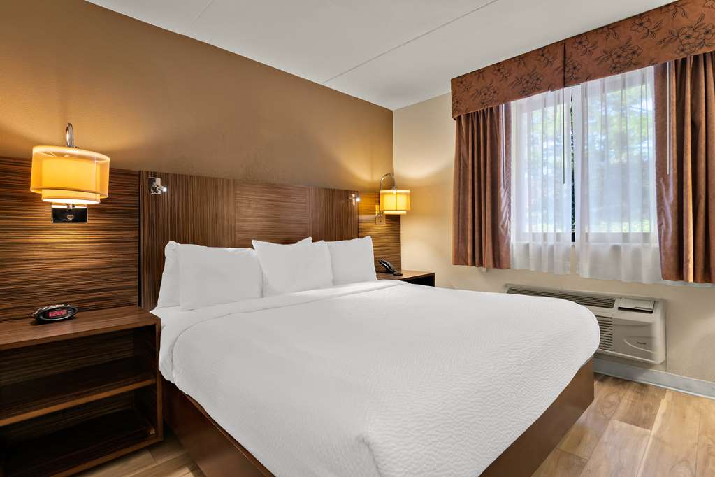 Ramada by Wyndham Harrisburg Hershey Area - photo 18