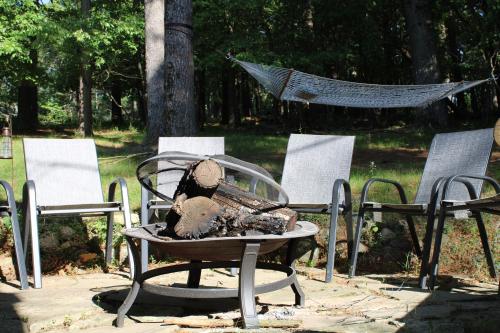The Hillside B&B. Home w Breakfast Service — Wisconsin Dells — photo 2