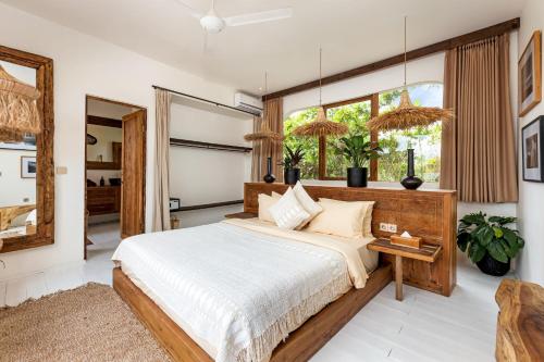 Villa Senya Bali Bliss 3BR Mediterranean Escape with Private Pool Stylish Retreat Between Seminyak & Canggu — 4-Star Luxury Hotel in Kerobokan, Indonesia