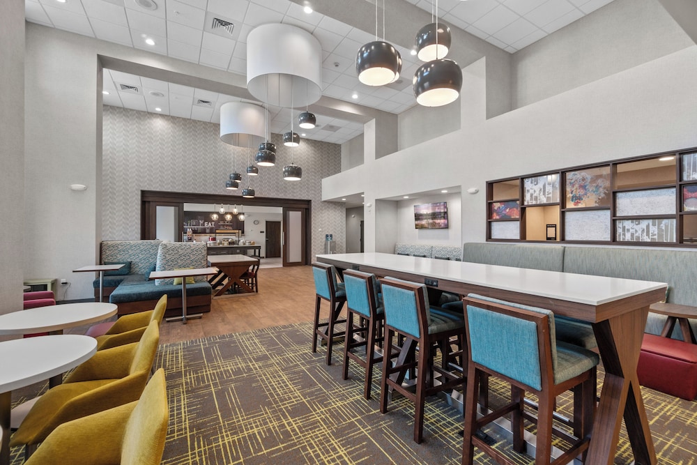 Hampton Inn Redmond Bend Airport - featured photo