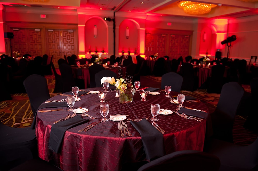 Sheraton Hartford Hotel at Bradley Airport - photo 21