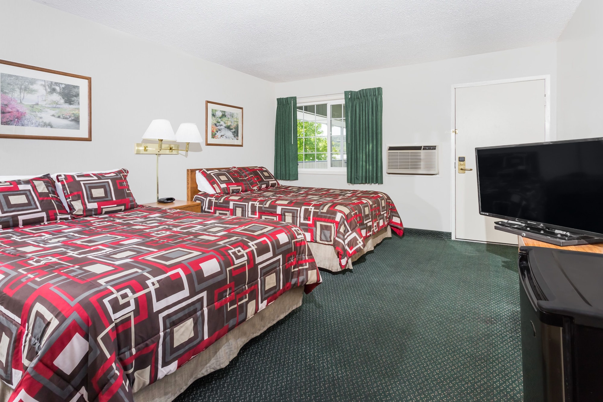 Travelodge by Wyndham Grants Pass - photo 3