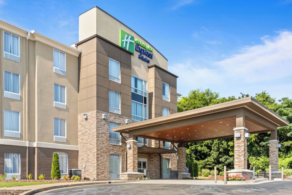 Holiday Inn Express & Suites Starkville by IHG - photo 51