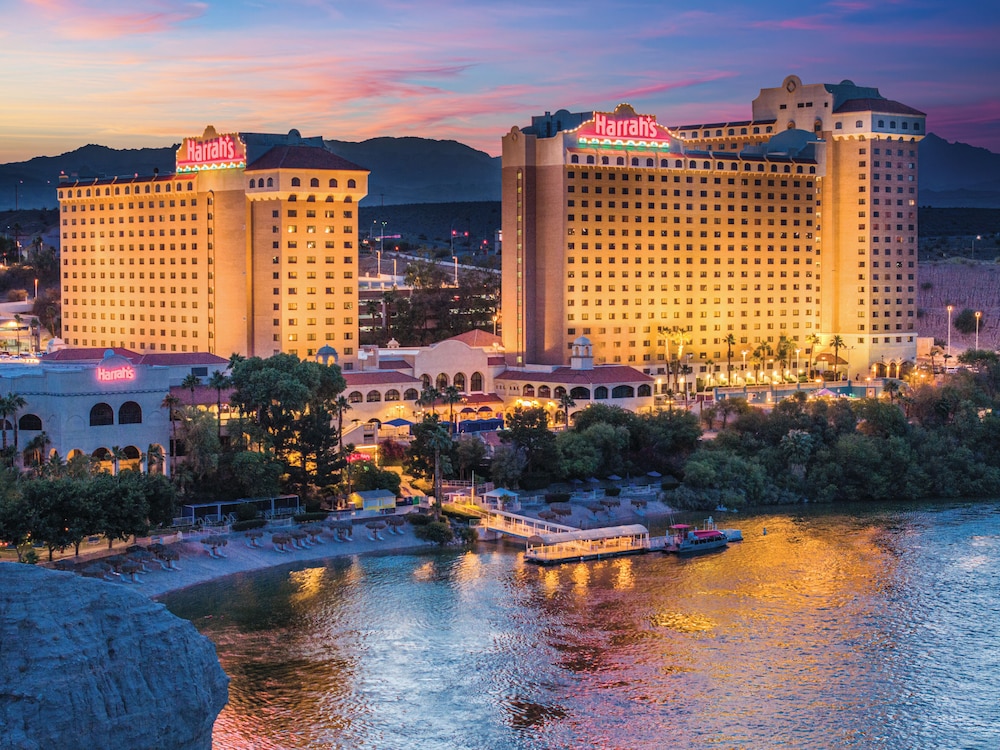 Harrah s Laughlin A Caesars Rewards Destination - photo 2