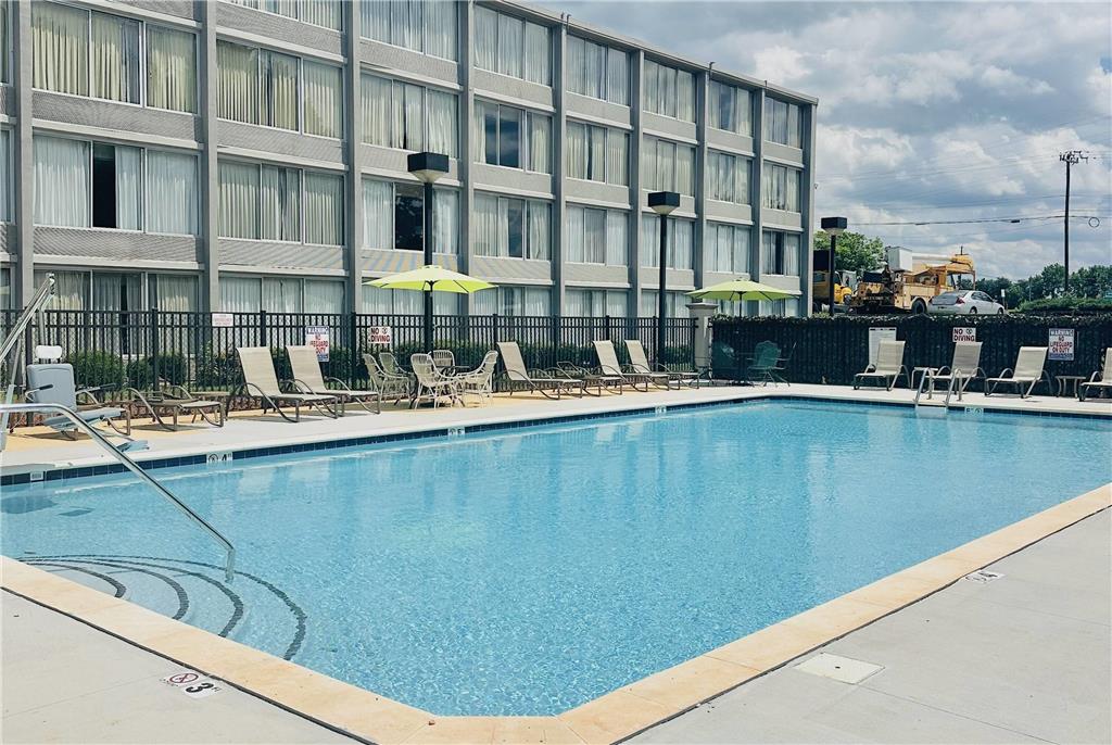 Wyndham Garden Greensboro - photo 6