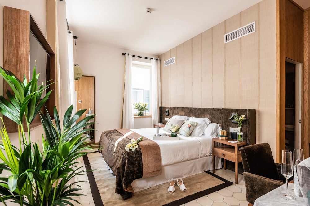 Boutique Hotel Sant Roc Spa — Mao