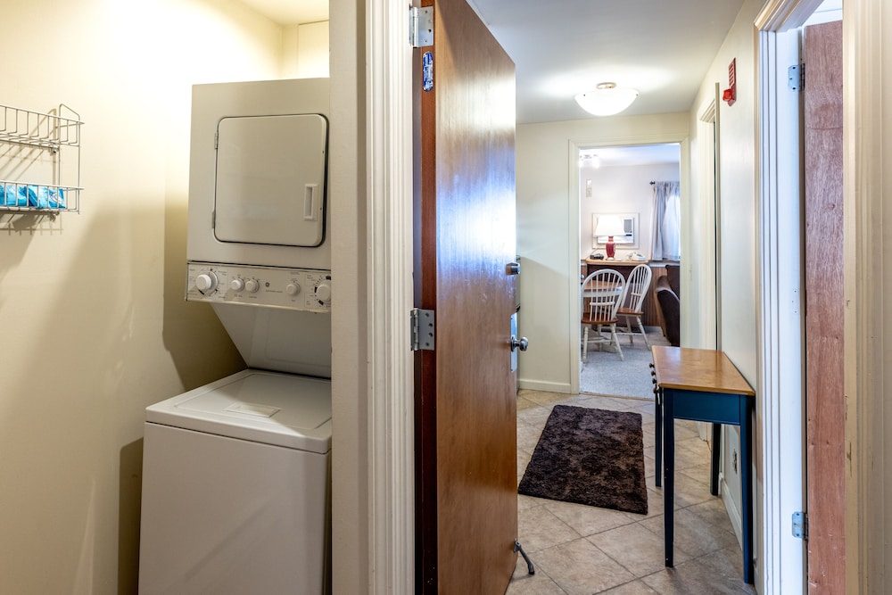 Smugglers' Notch Resort Private Suites - photo 98