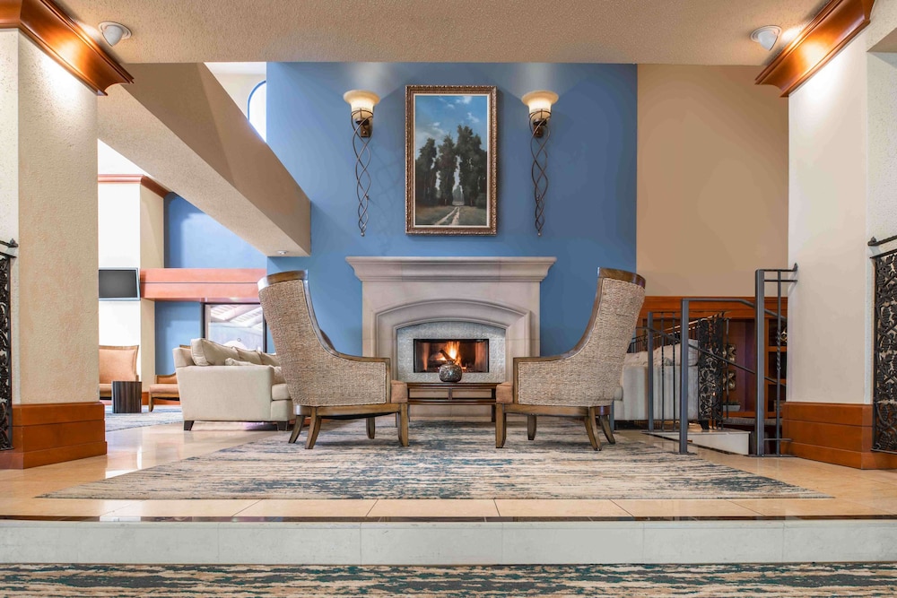 DoubleTree by Hilton Sonoma Wine Country - photo 5