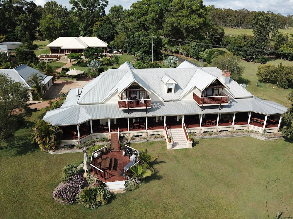 Clarence River Bed & Breakfast — 4-Star Luxury Hotel in Grafton, Australia