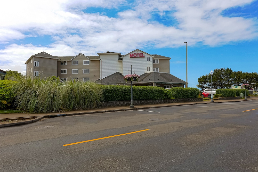 Siletz Bay Beachfront Hotel by OYO Lincoln City - photo 114