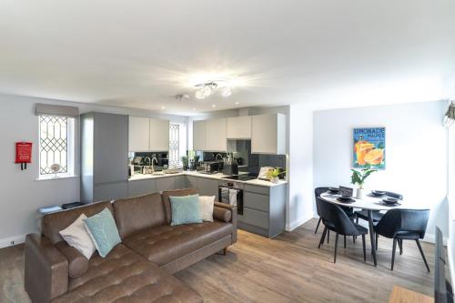 The Enchanting Silver Birch Retreat New Forest — Lyndhurst