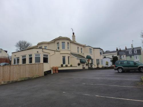 The Kingswood Guest House Adult Only — 4-Star Luxury Hotel in Weymouth, United Kingdom