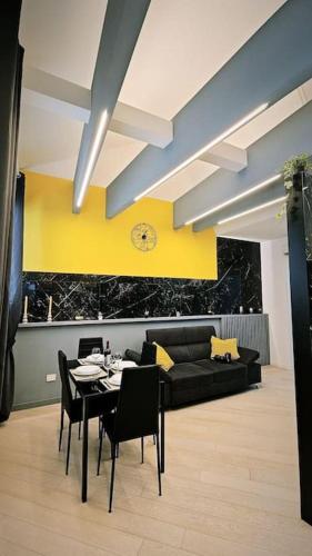 Trastevere golden luxury loft — 4-Star Luxury Hotel in Rome, Italy
