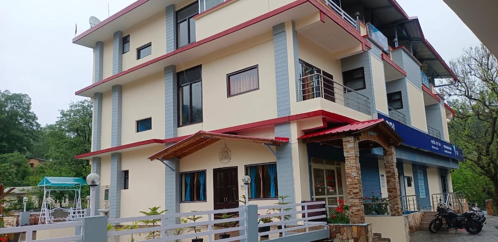 Shivalik River Retreat in Almora, India