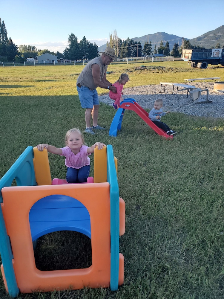 Glacier Acres Guest Ranch - photo 46