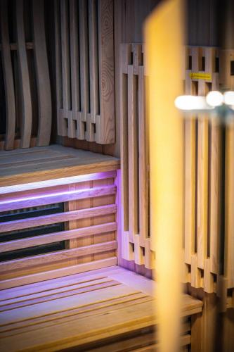 GArte Chez Louis le Tonnelier Suite First — 4-Star Luxury Hotel in Le Mesnil-Sur-Oger, France