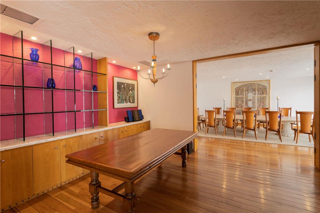 Presidential Suite common area