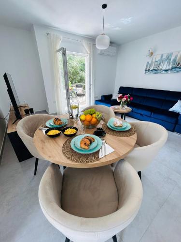 Apartments Dodig Maslina — 4-Star Luxury Hotel in Marina, Croatia