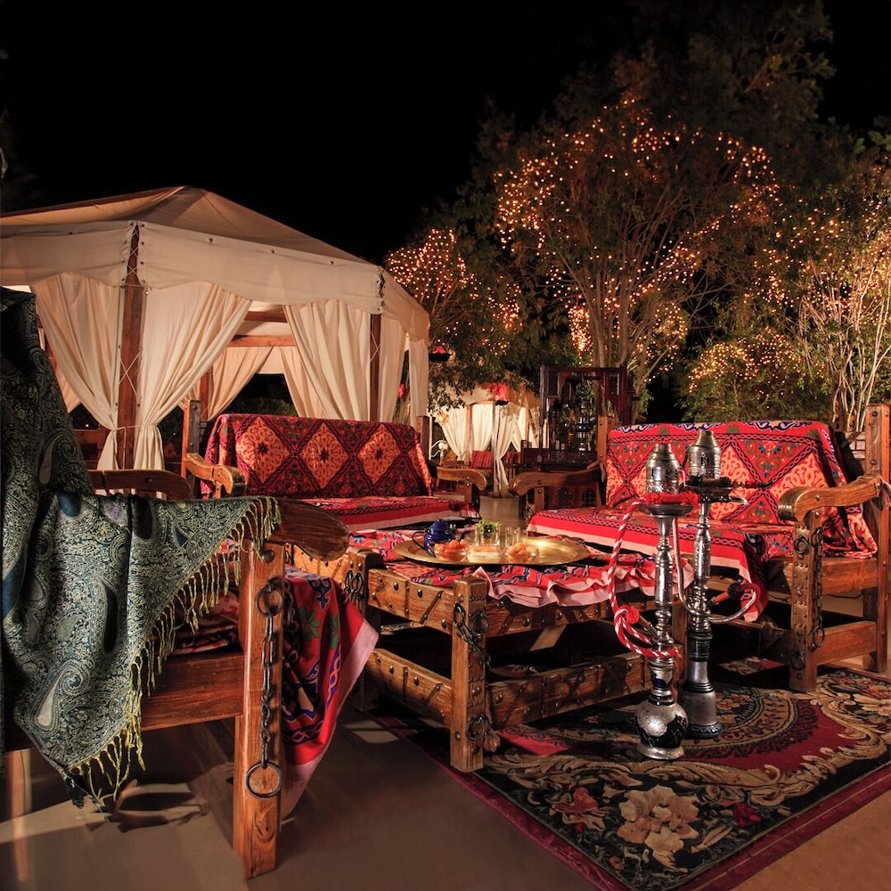 מזון ומשקאות