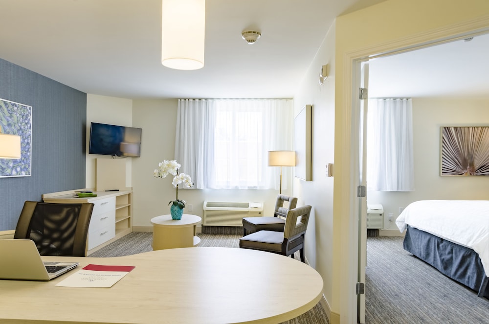 Candlewood Suites Miami Intl Airport 36th St by IHG - photo 14