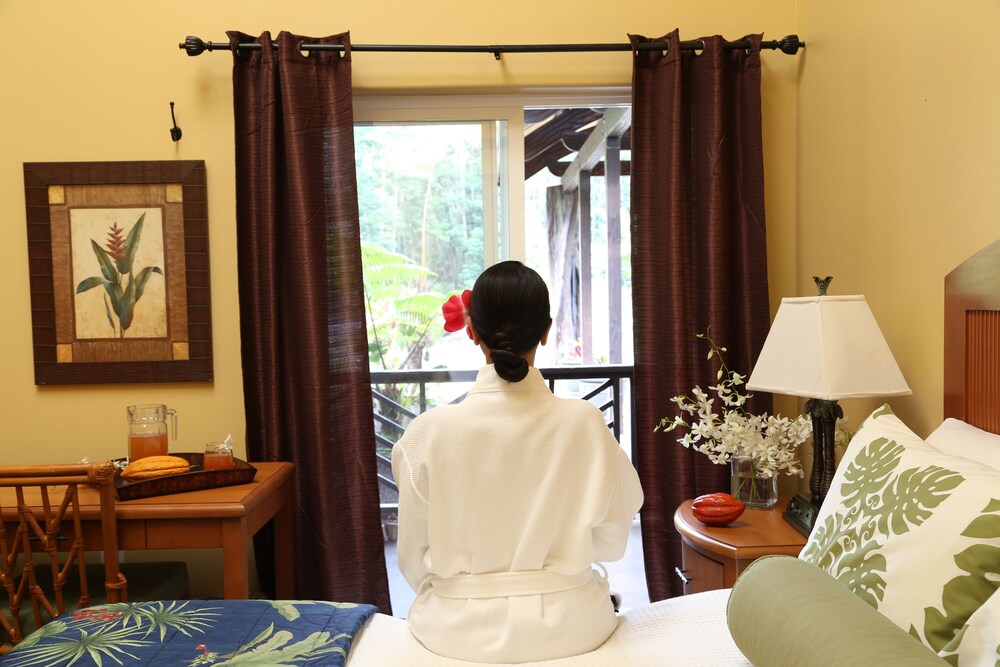 Hawaiian Sanctuary - photo 13