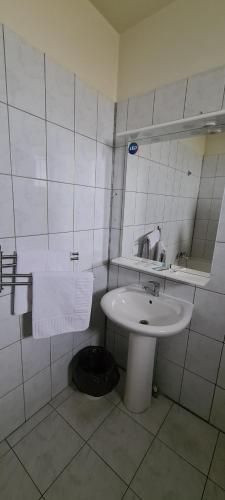Hotel Sym — Ploiesti — photo 4