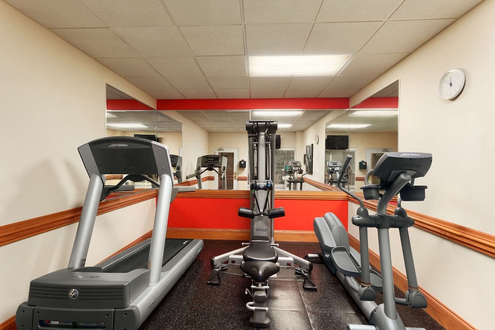 Country Inn & Suites by Radisson Tifton GA - photo 12