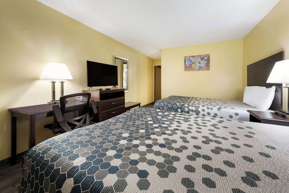Econo Lodge Spotsylvania Town Center - photo 29