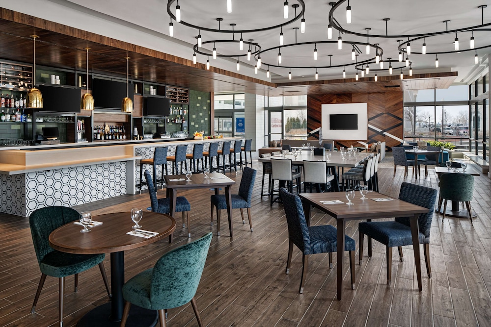 Hilton Garden Inn Camden Waterfront Philadelphia - photo 38