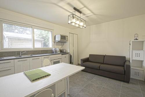 Gold Beach Studio - last minute hotel in Unknown City