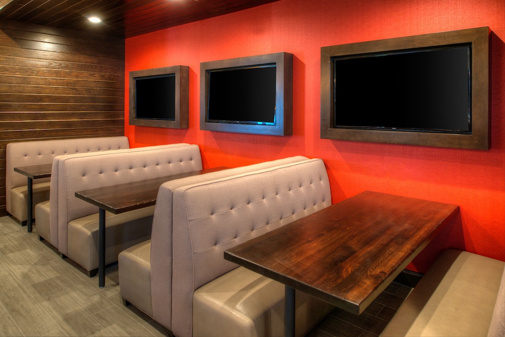 Holiday Inn Hotel & Suites Houston West Katy Mills by IHG - photo 39