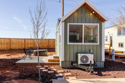 The Scenic Route in Apple Valley, United States