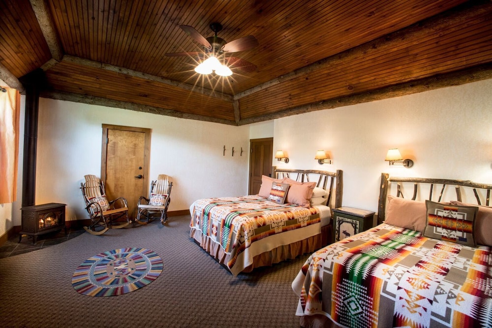 Finger Lakes Lodging - photo 8