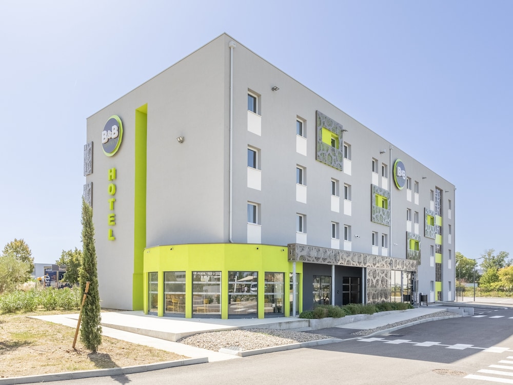 B&B HOTEL Saint Martin De Crau Alpilles Camargue — hotel in Saint-Martin-De-Crau