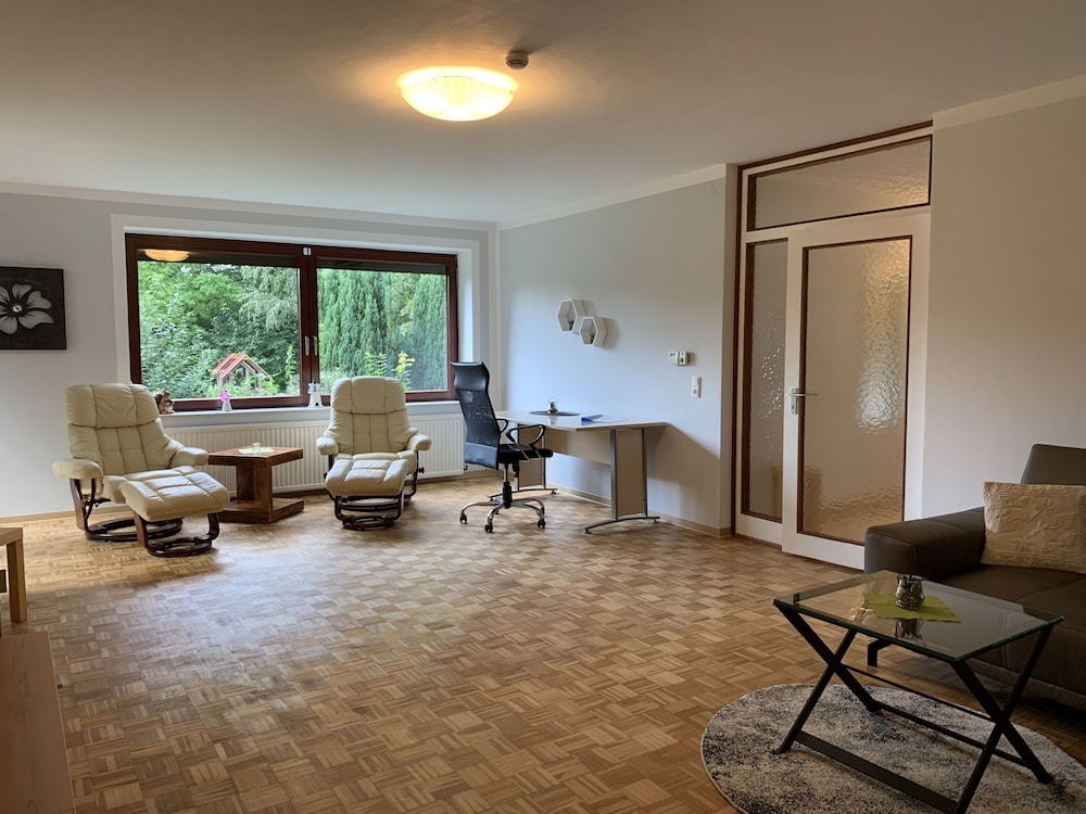 Apartment Elbe Glückstadt near Airport — 4-Star Luxury Hotel in Glueckstadt, Germany