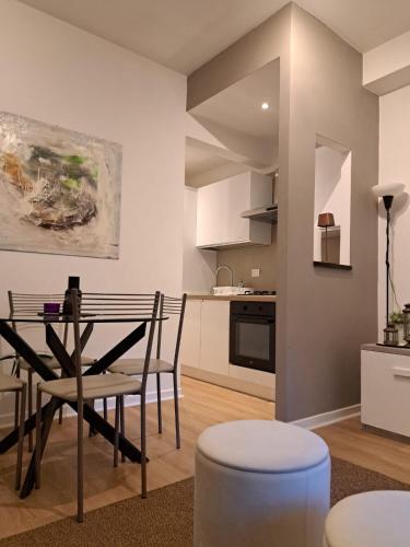 La Casetta di Ponte Milvio Con Parcheggio — 4-Star Luxury Hotel in Rome, Italy
