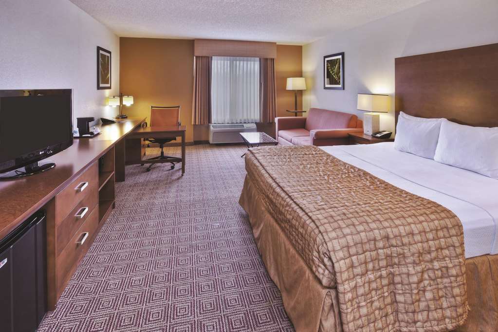 La Quinta Inn & Suites by Wyndham Danbury - photo 25